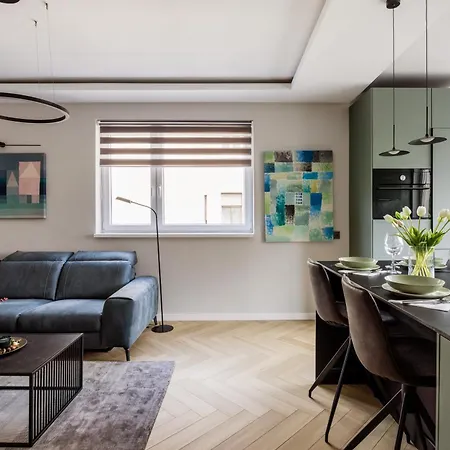 Apartment Designer's Retreat In Buda Budapest