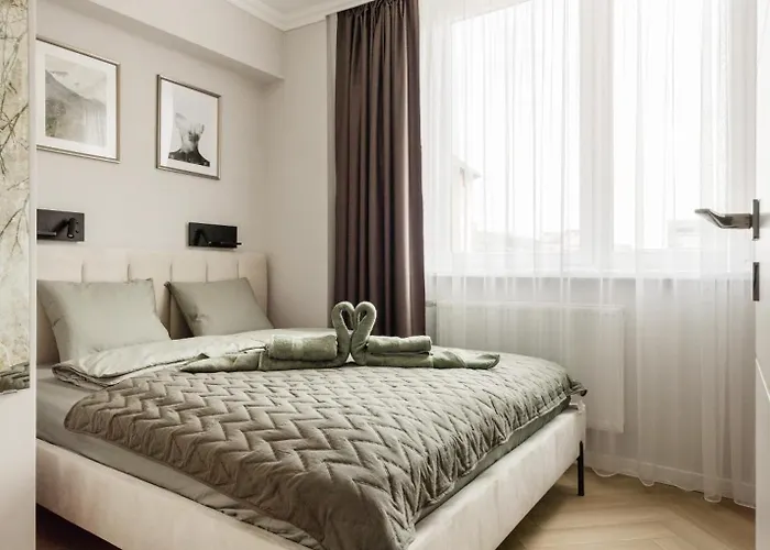 Designer's Retreat In Buda